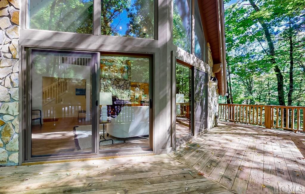 395 Satulah Ridge Road Highlands, NC 28741 - Photo 14 of 37 Gallery Image 14