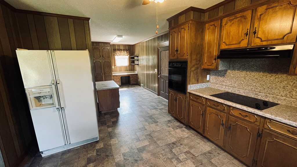 1329 Cox Lake Road Belton, SC 29627 - Photo 10 of 43