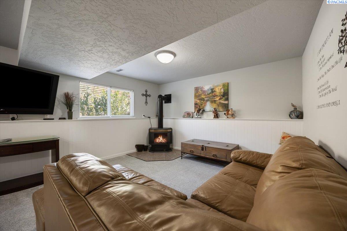 73805 Demoss Road Benton City, WA 99320 - Photo 34 of 48 Gallery Image 34