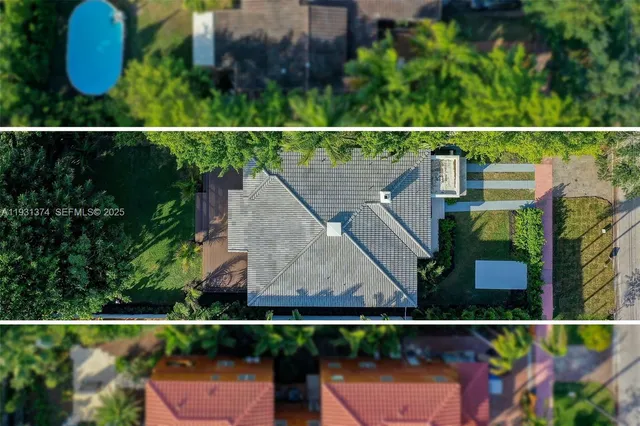 $2,400,000 | 3760 Royal Palm Avenue, Miami Beach, FL 33140