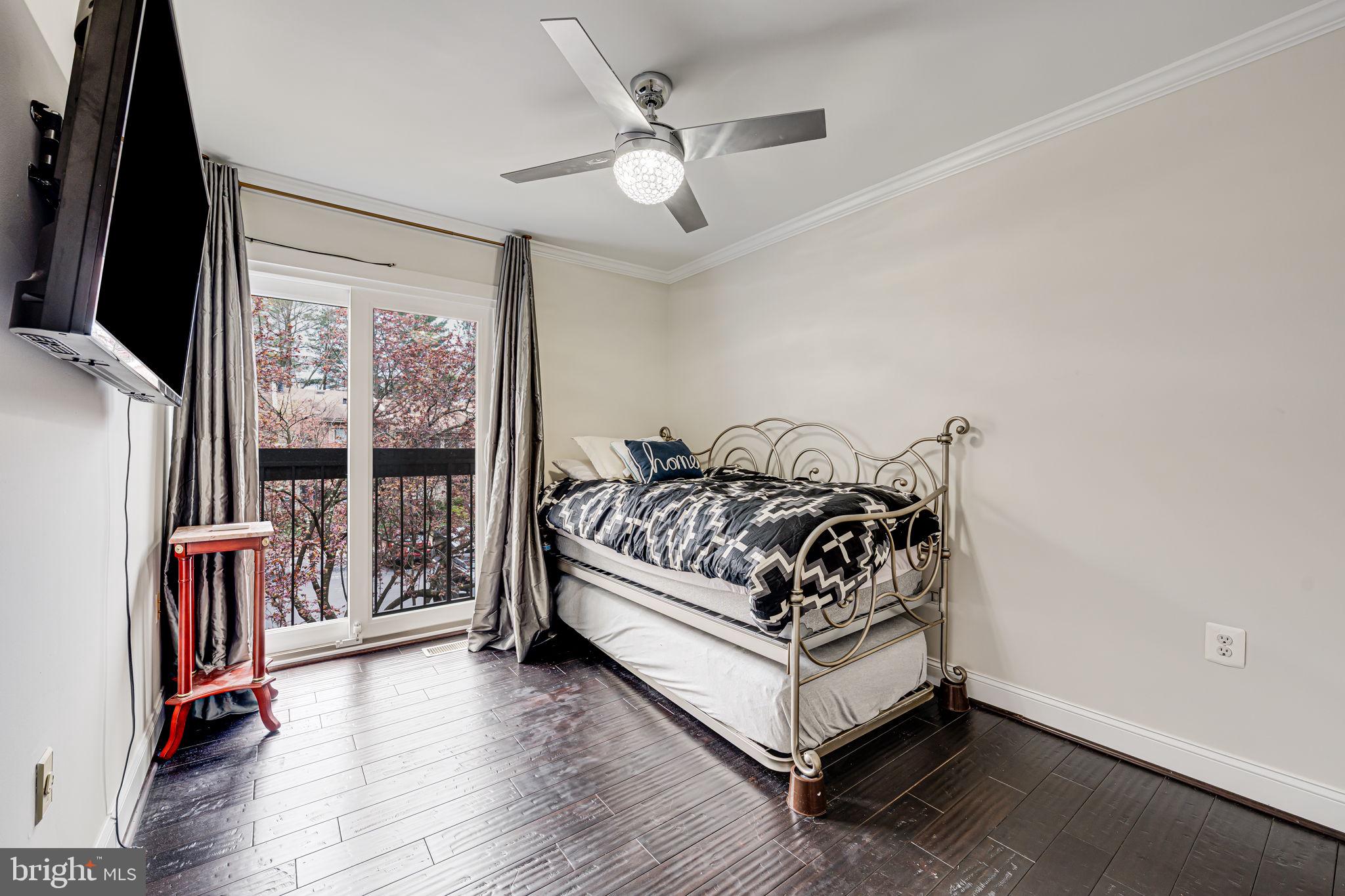 11610 Windbluff Court, Unit 7/ Reston, VA 20191 - Photo 17 of 25 Gallery Image 17