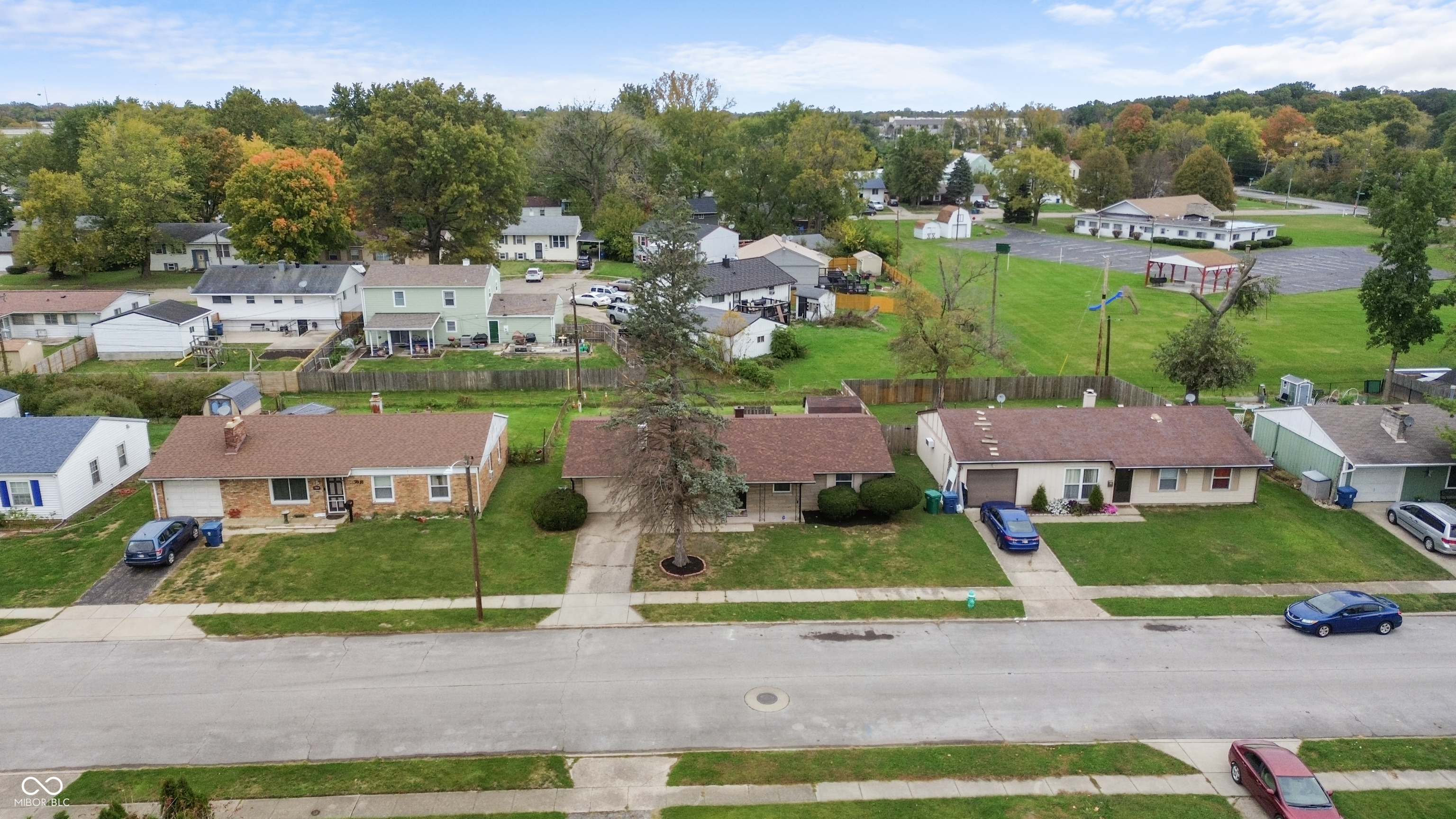 7922 Placing Road Indianapolis, IN 46226 - Photo 4 of 31 Gallery Image 4