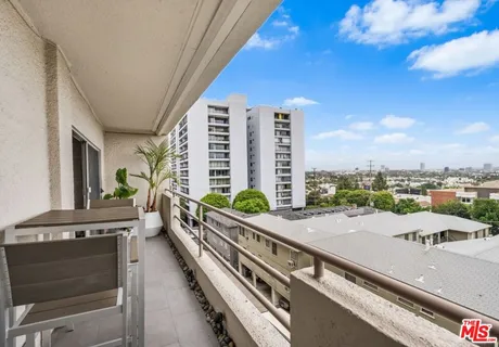 $765,000 | 1131 Alta Loma Road, Unit 207, West Hollywood, CA 90069