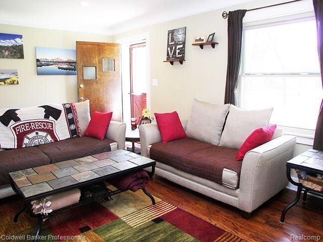 23610 Power Road Farmington, MI 48336 - Photo 11 of 53 100_4732.jpg