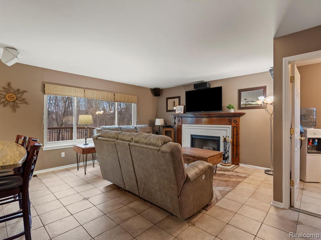 3584 Briarbrooke Lane Rochester, MI 48306 - Photo 15 of 43 Gallery Image 15