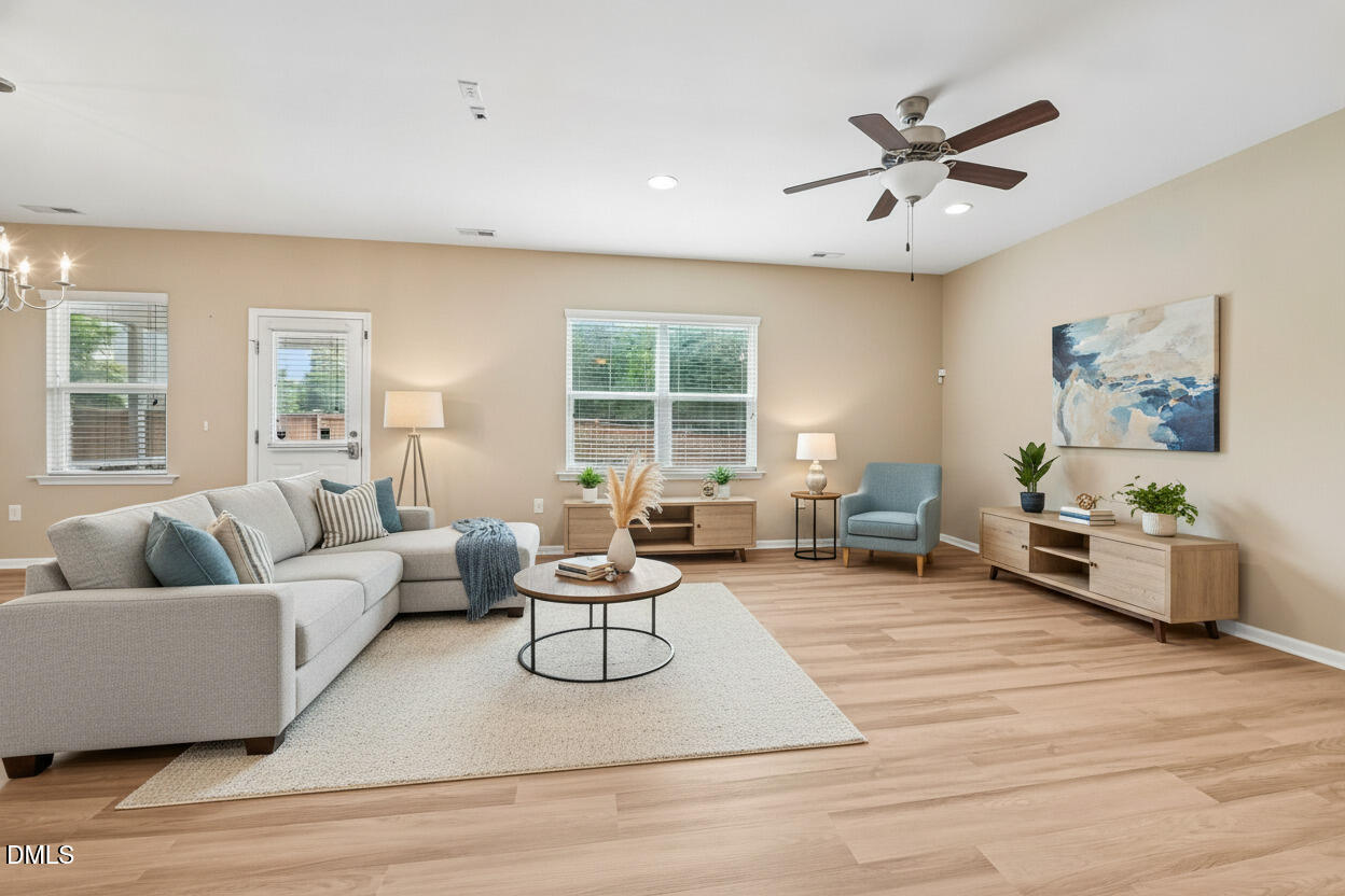 8008 Caithness Street Raleigh, NC 27616 - Photo 4 of 43