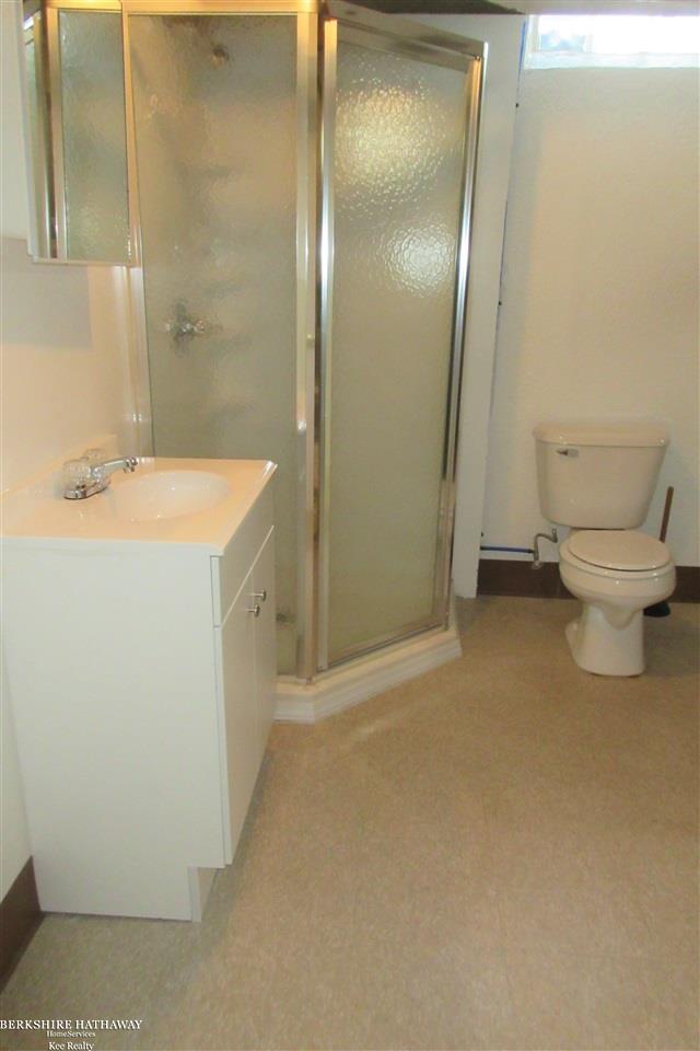 27230 Jean Road Warren, MI 48093 - Photo 12 of 20 Basement Bath