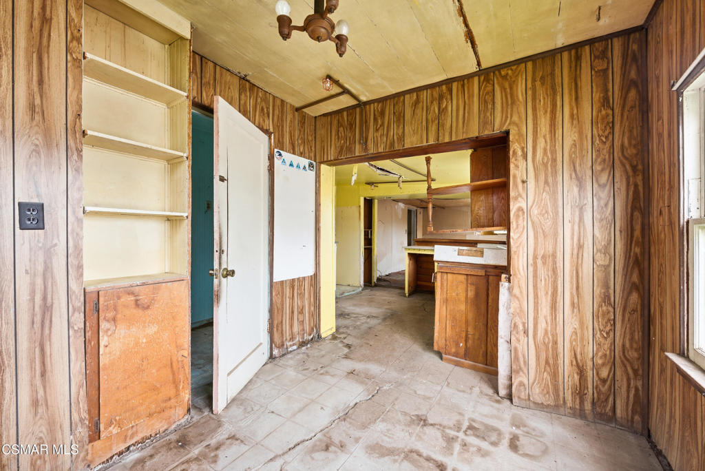 6130 Birch Street Simi Valley, CA 93063 - Photo 37 of 74