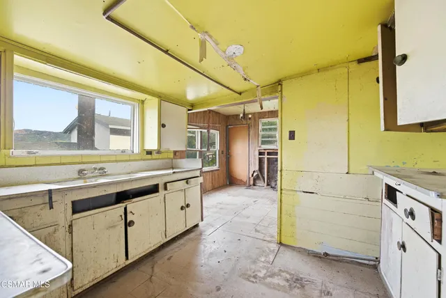 $725,000 | 6130 Birch Street, Simi Valley, CA 93063