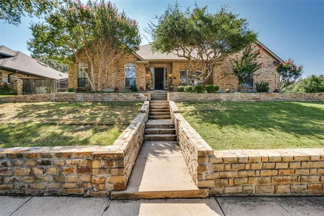 $615,000 | 1113 Derbyshire Lane, Carrollton, TX 75007
