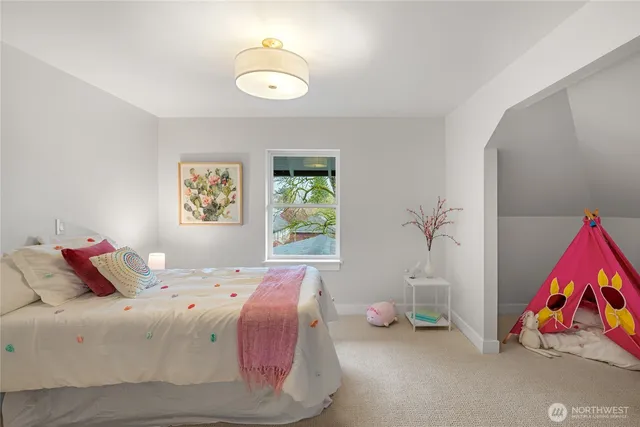 $1,580,000 | 1616 21st Avenue, Seattle, WA 98122