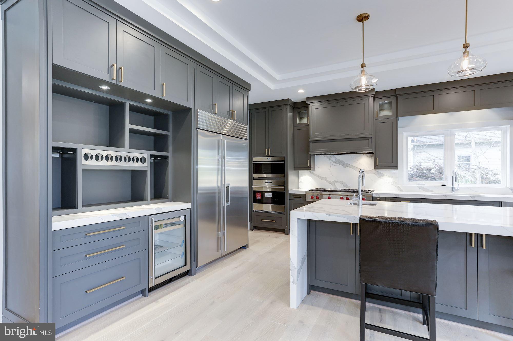 1823 Beulah Road Vienna, VA 22182 - Photo 21 of 70 Custom Canadian cabinets with kitchen bar