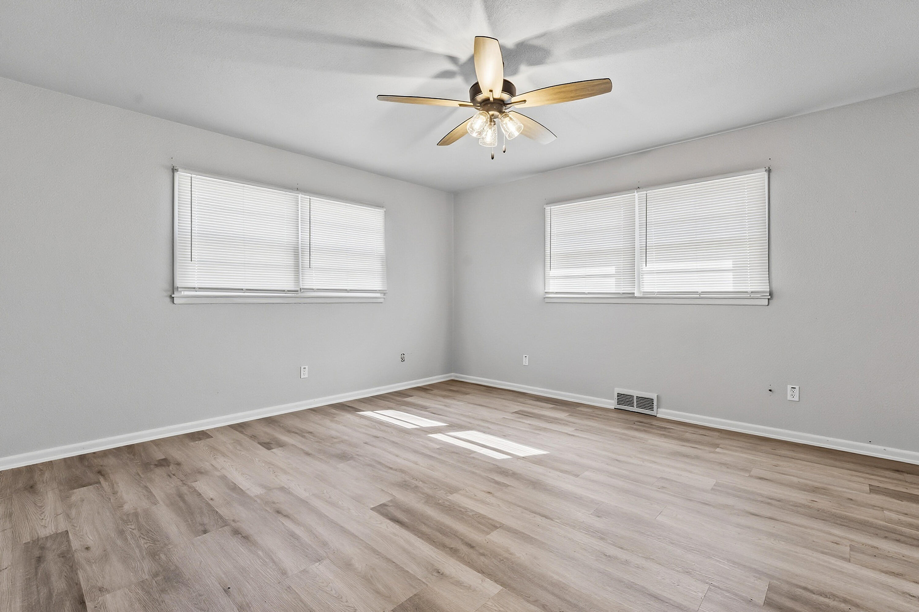 3405 46th Street Lubbock, TX 79413 - Photo 16 of 34 DSC06060