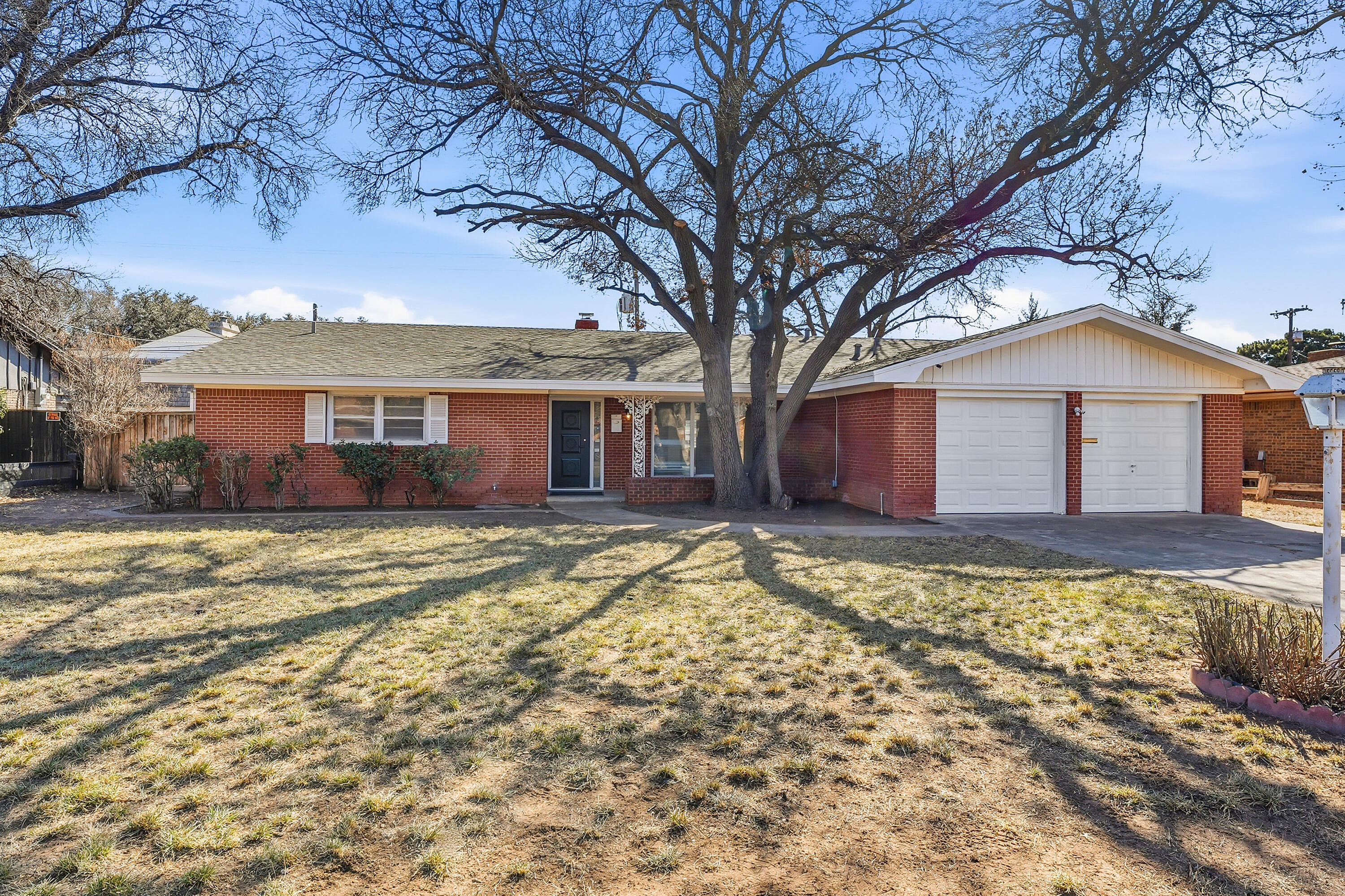 3405 46th Street Lubbock, TX 79413 - Photo 2 of 34 DSC06081