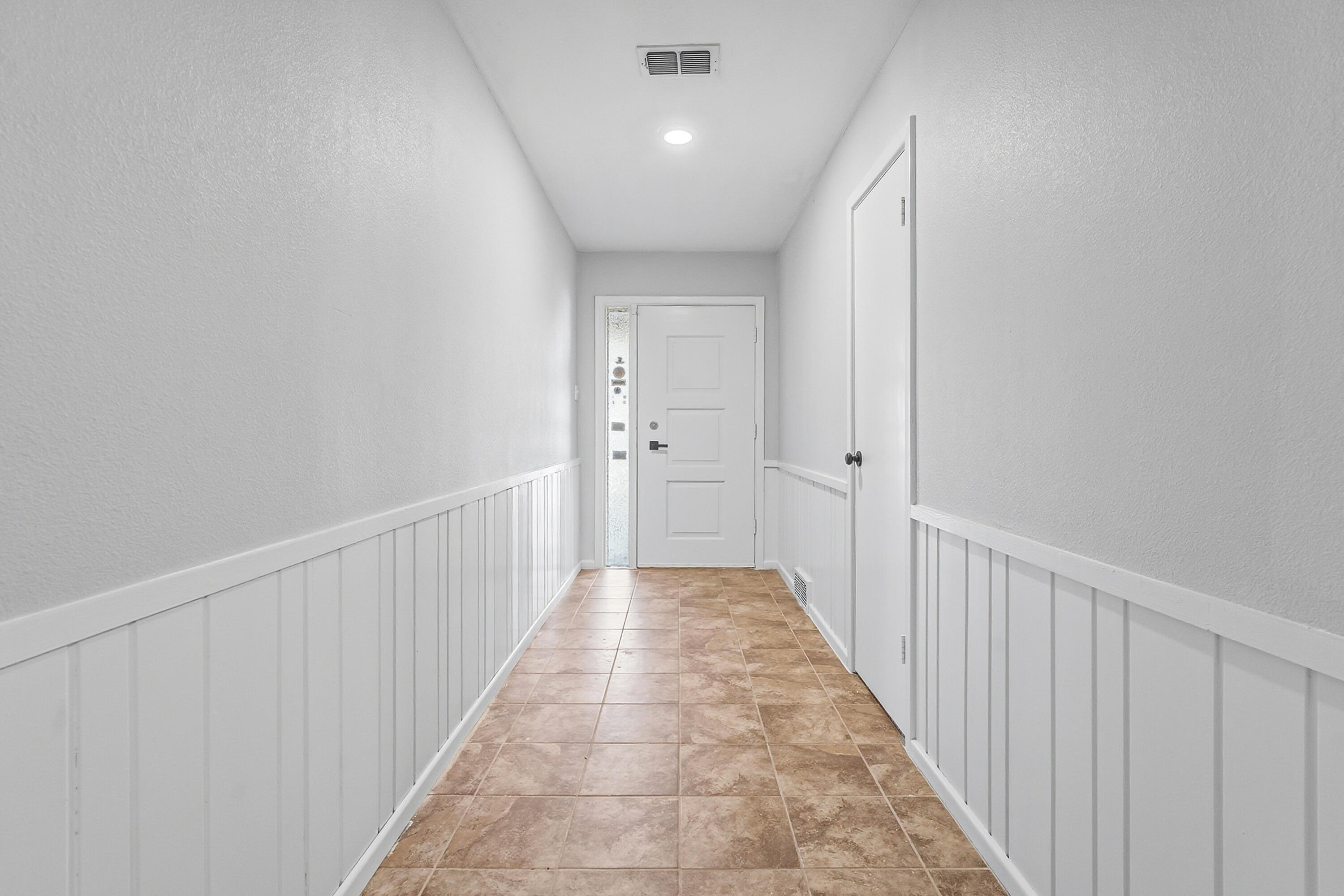 3405 46th Street Lubbock, TX 79413 - Photo 4 of 34 DSC06036
