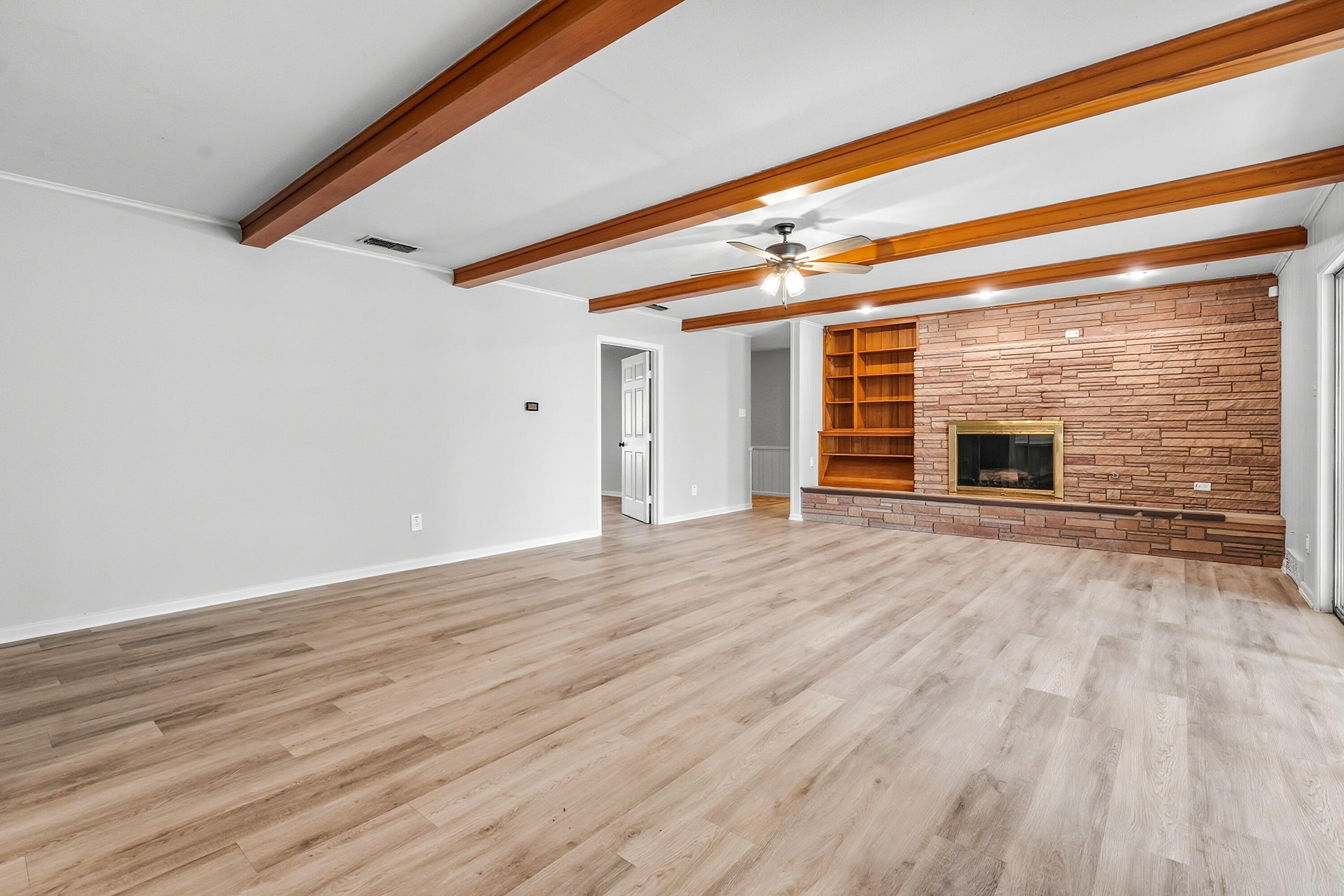 3405 46th Street Lubbock, TX 79413 - Photo 5 of 34 DSC06018