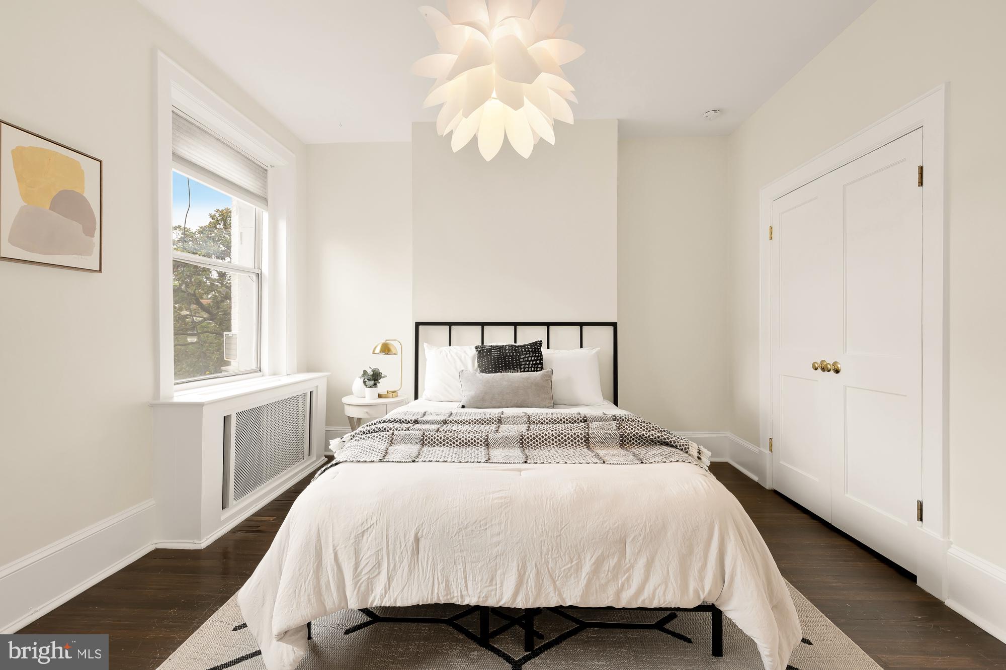 1523 Park Road Northwest, Unit 302 Washington, DC 20010 - Photo 6 of 10 Bedroom