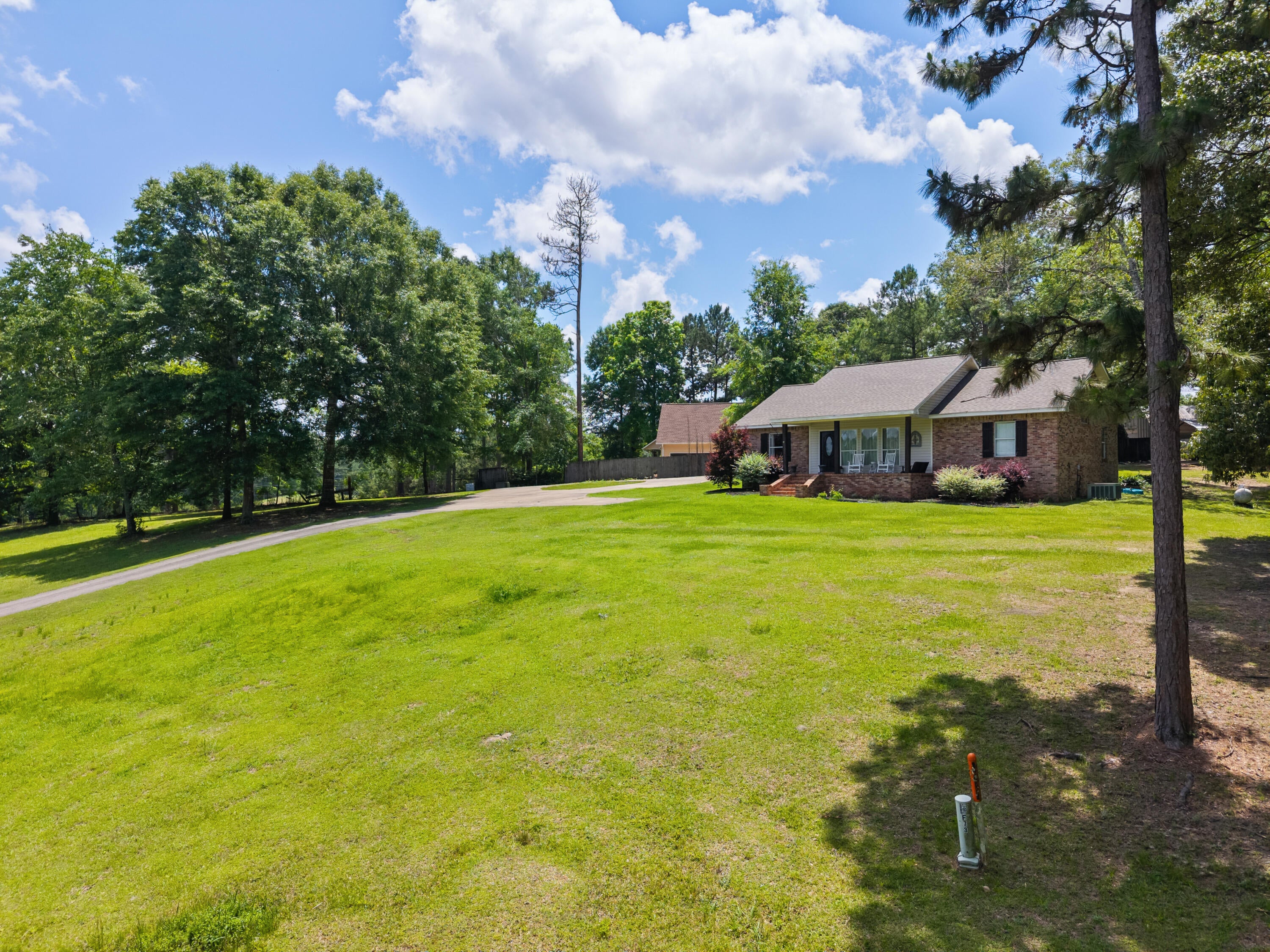 73 Pine Crest Road Purvis, MS 39475 - Photo 4 of 44 Gallery Image 4