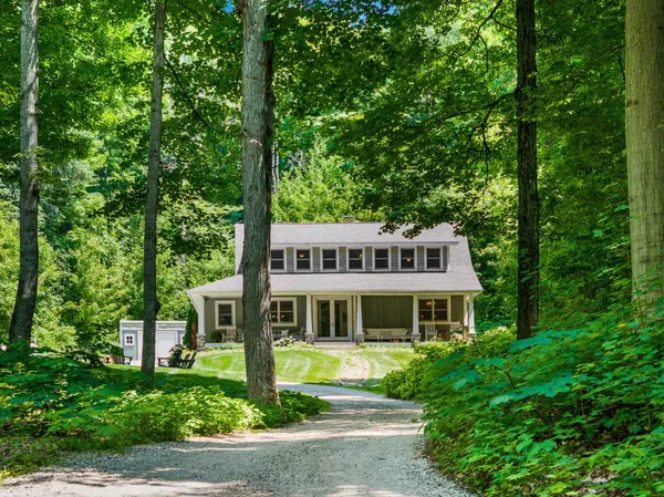 $909,000 | 3027 Blake Lane, Lake Leelanau, MI 49653