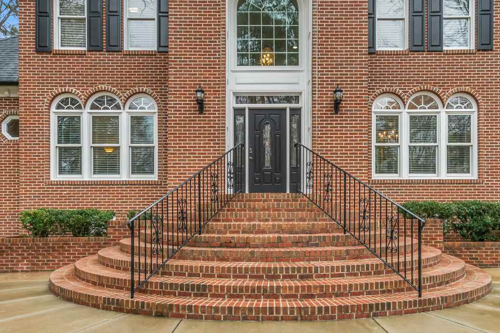 801 Bromley Way Raleigh, NC 27615 - Photo 4 of 30 Photo 4