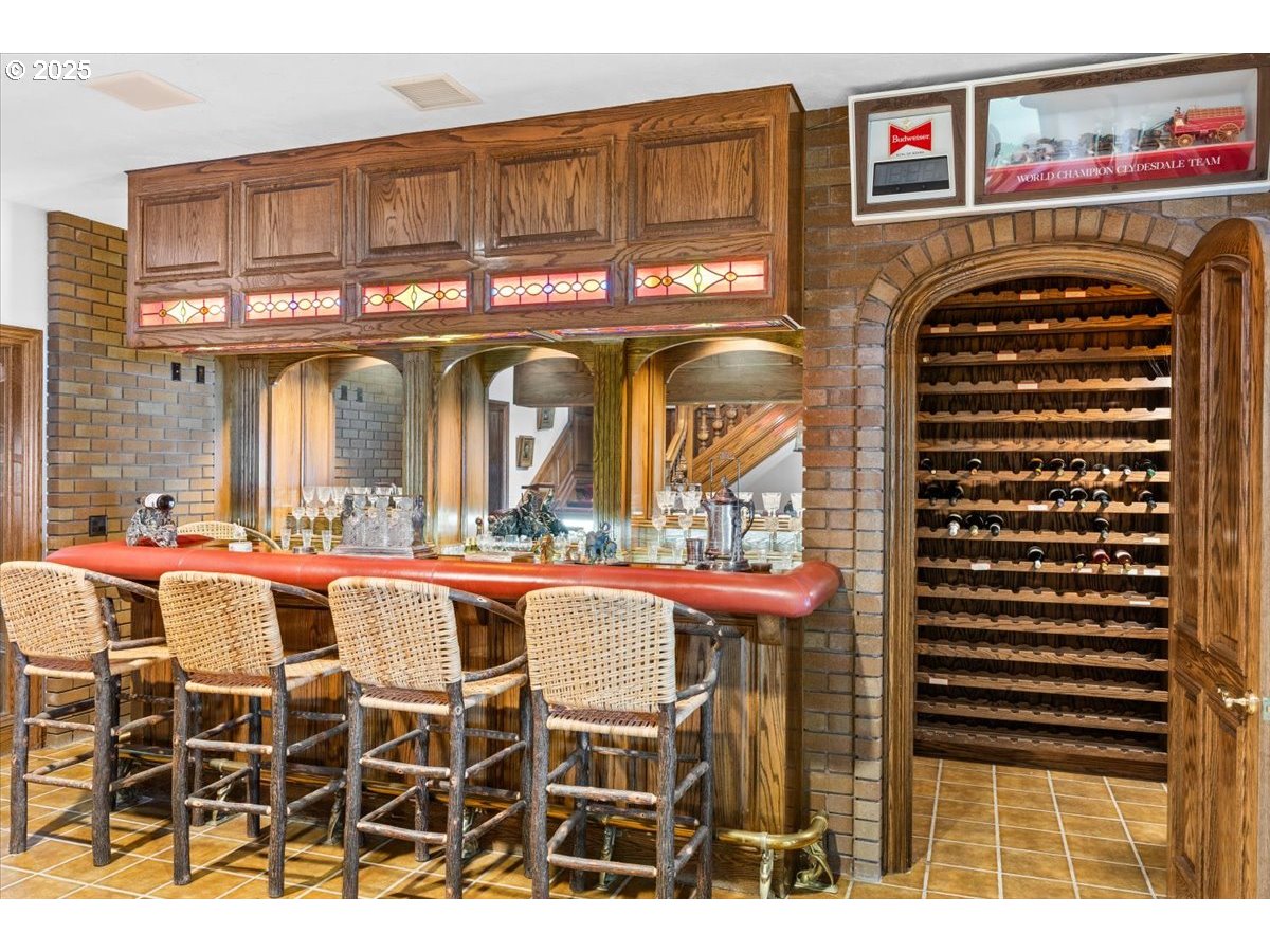 331 Metz Hill Road Oakland, OR 97462 - Photo 44 of 47 a view of a dining room with furniture