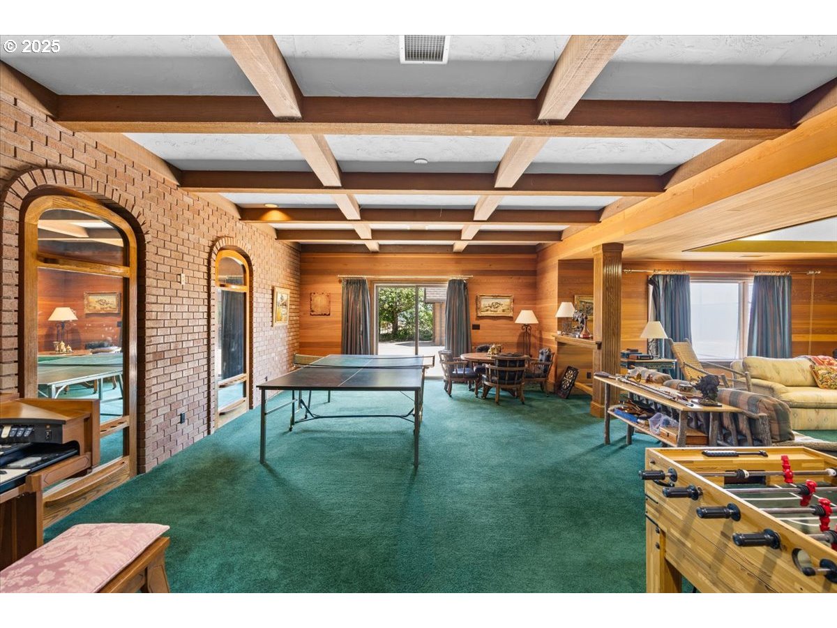 331 Metz Hill Road Oakland, OR 97462 - Photo 46 of 47 a view of an chairs and table in a patio