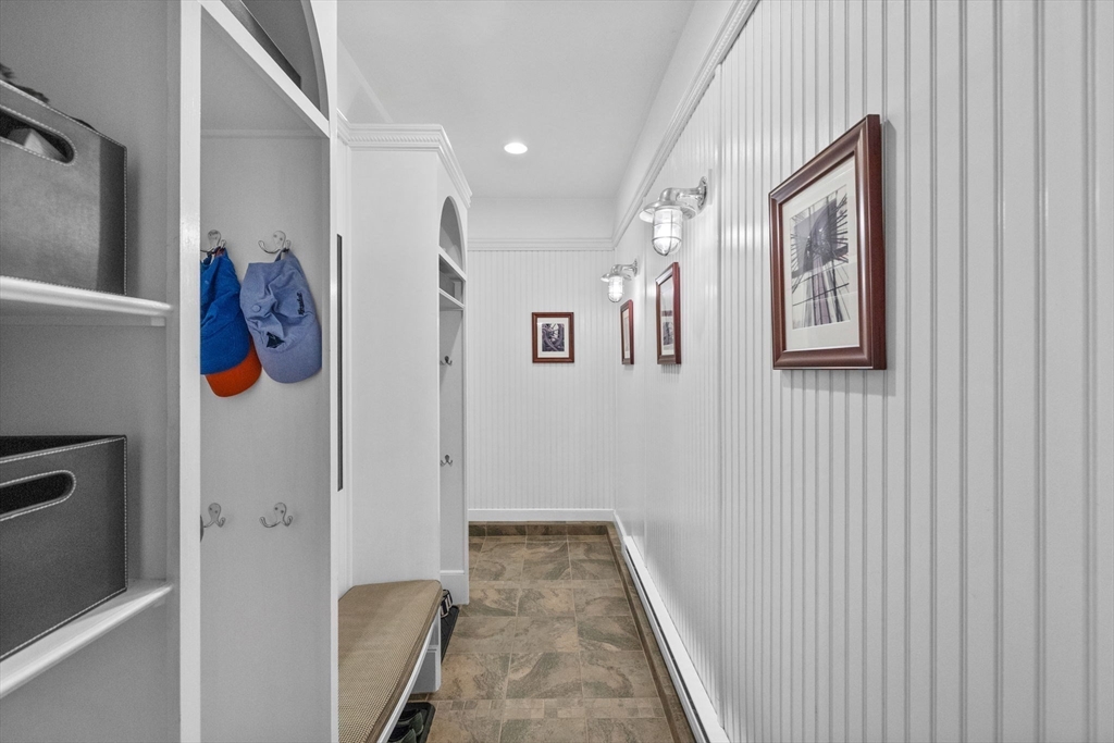 18 Dale Street, Unit 7A Andover, MA 01810 - Photo 27 of 34 walk in closet with window