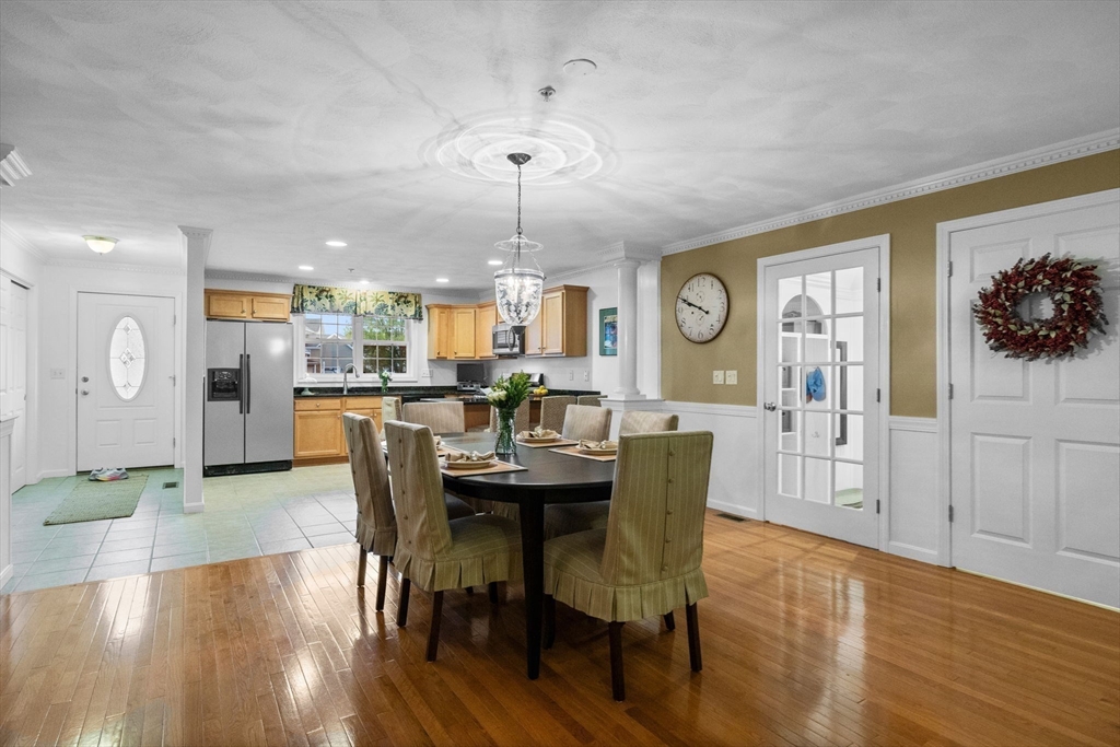 18 Dale Street, Unit 7A Andover, MA 01810 - Photo 8 of 34 a view of a dining room with furniture window and wooden floor