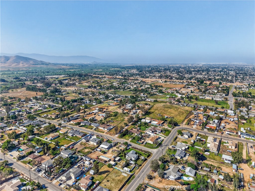 5641 Rutile Street Jurupa Valley, CA 92509 - Photo 4 of 16