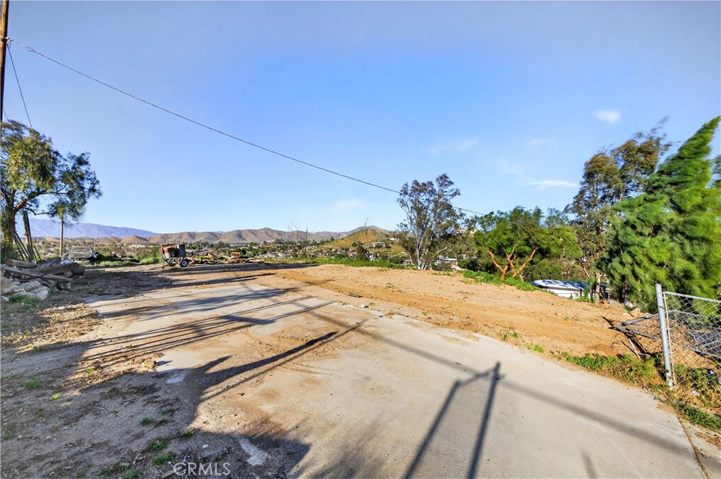 5641 Rutile Street Jurupa Valley, CA 92509 - Photo 7 of 16