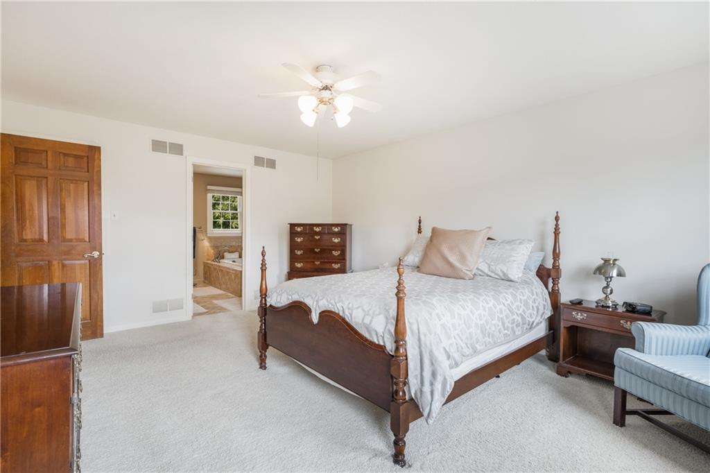 10127 Deer View Point Road Wexford, PA 15090 - Photo 13 of 25 Gallery Image 13
