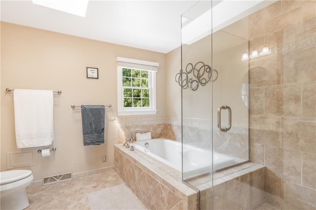 10127 Deer View Point Road Wexford, PA 15090 - Photo 15 of 25 Gallery Image 15