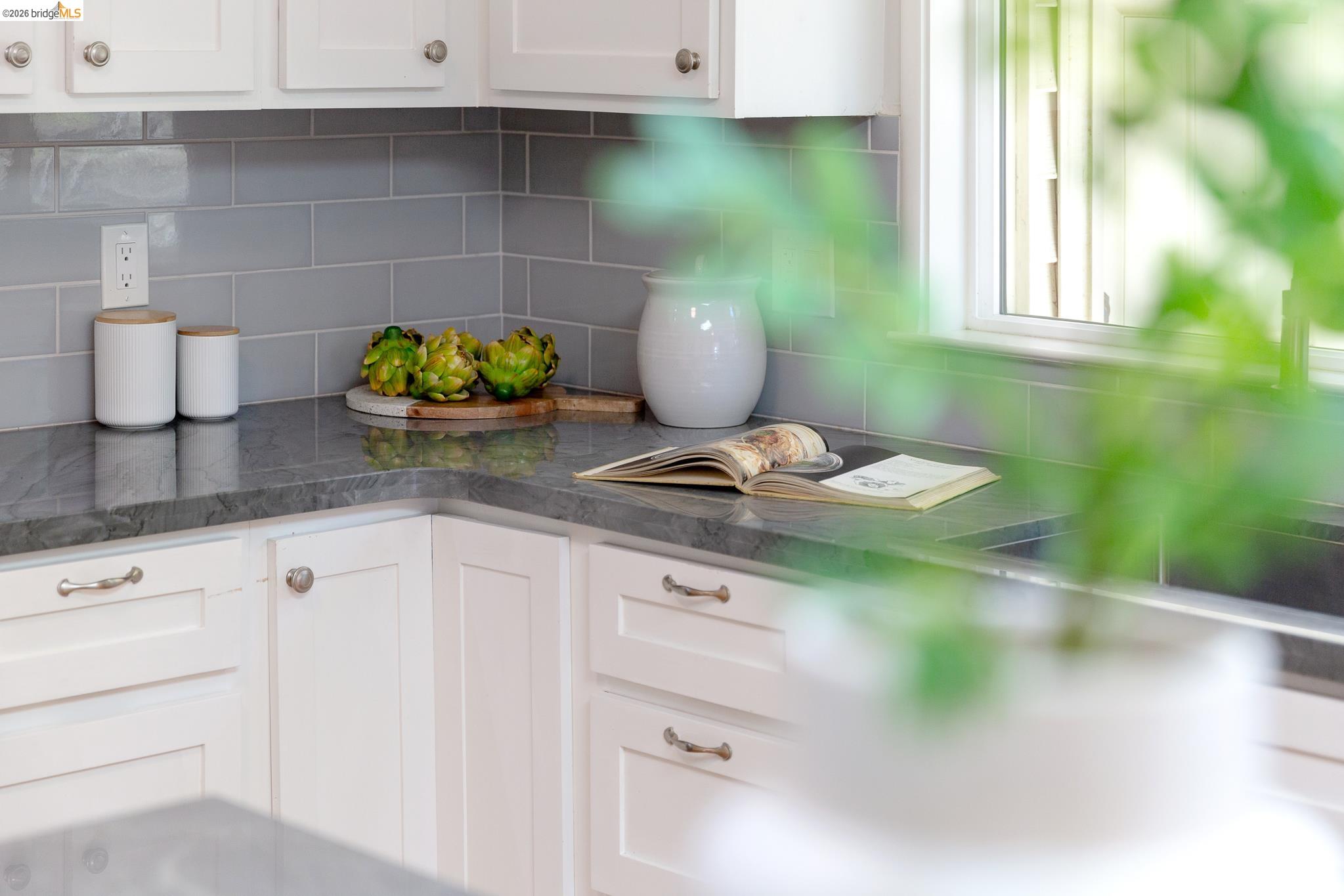 4451 St Andrews Road Oakland, CA 94605 - Photo 12 of 60