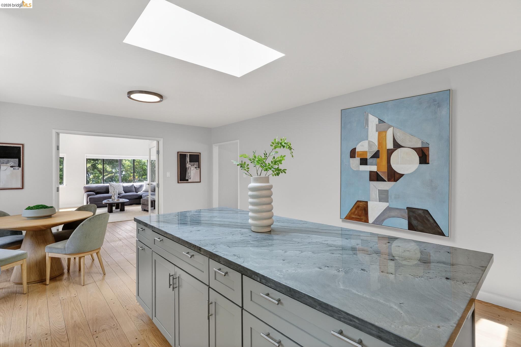 4451 St Andrews Road Oakland, CA 94605 - Photo 13 of 60