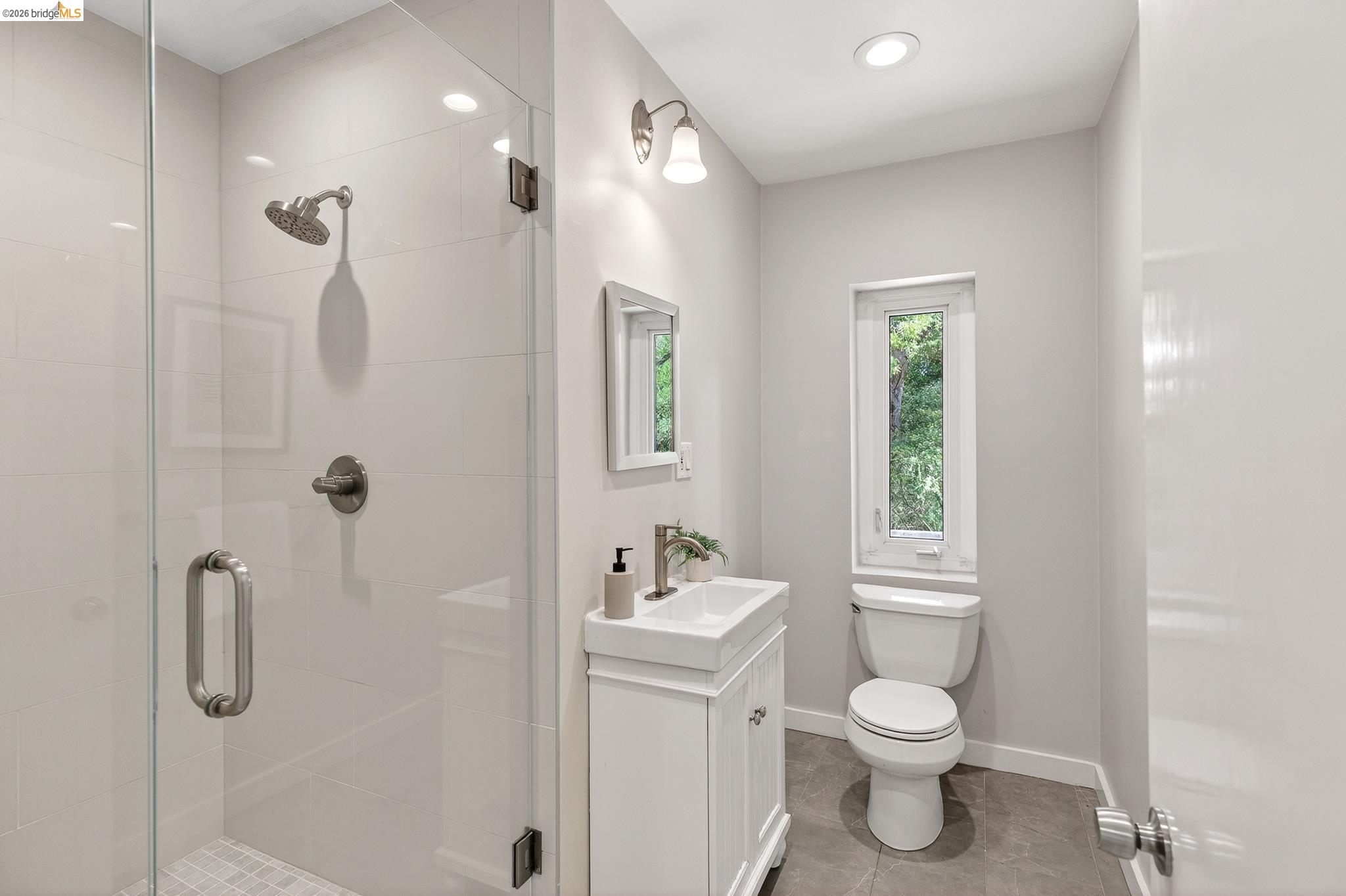 4451 St Andrews Road Oakland, CA 94605 - Photo 29 of 60