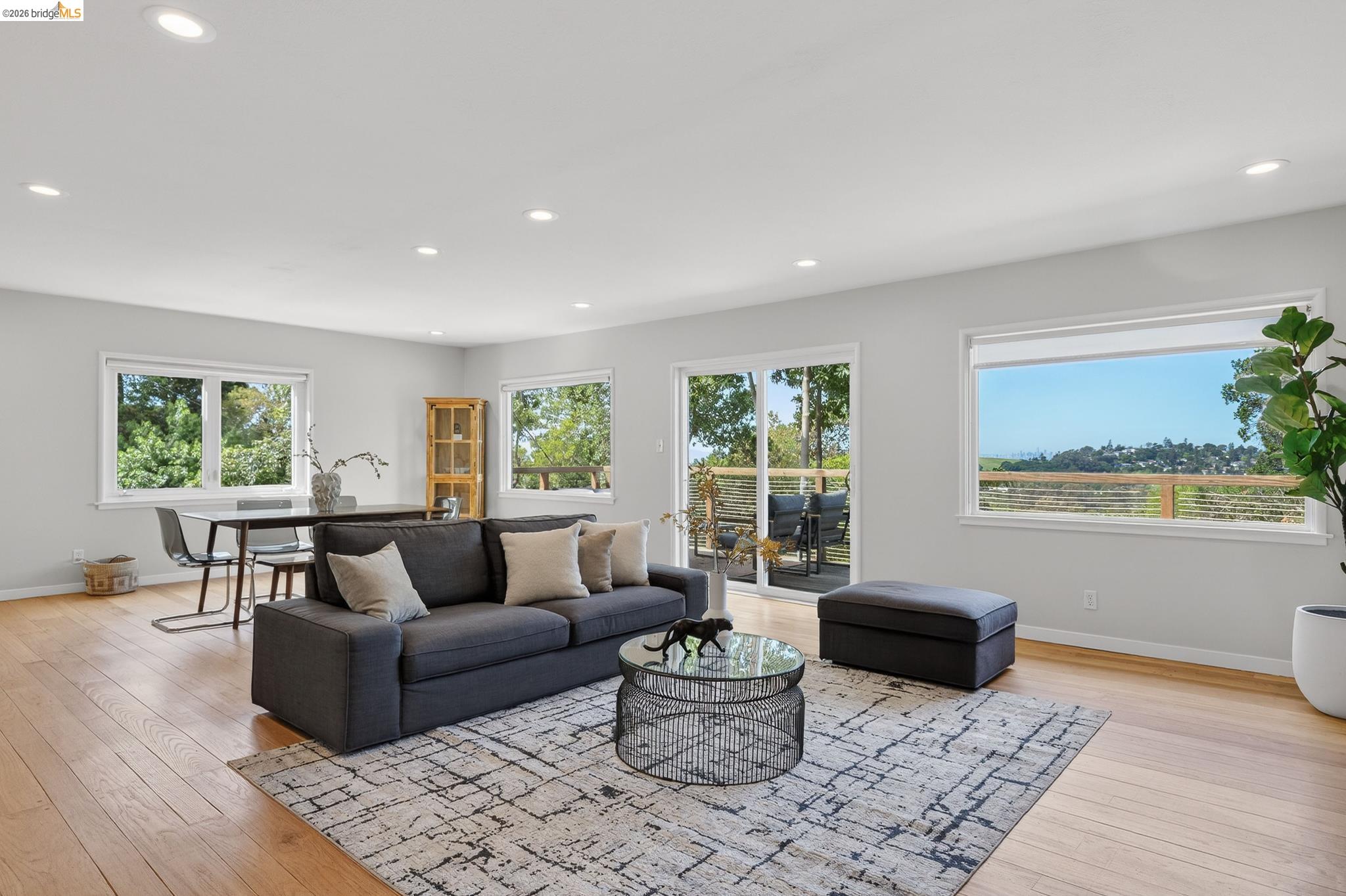 4451 St Andrews Road Oakland, CA 94605 - Photo 3 of 60