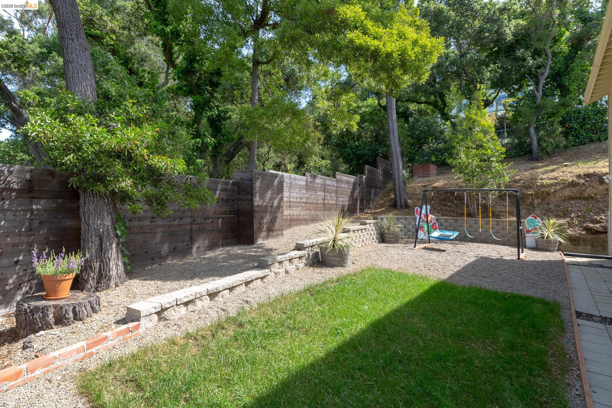 4451 St Andrews Road Oakland, CA 94605 - Photo 33 of 60