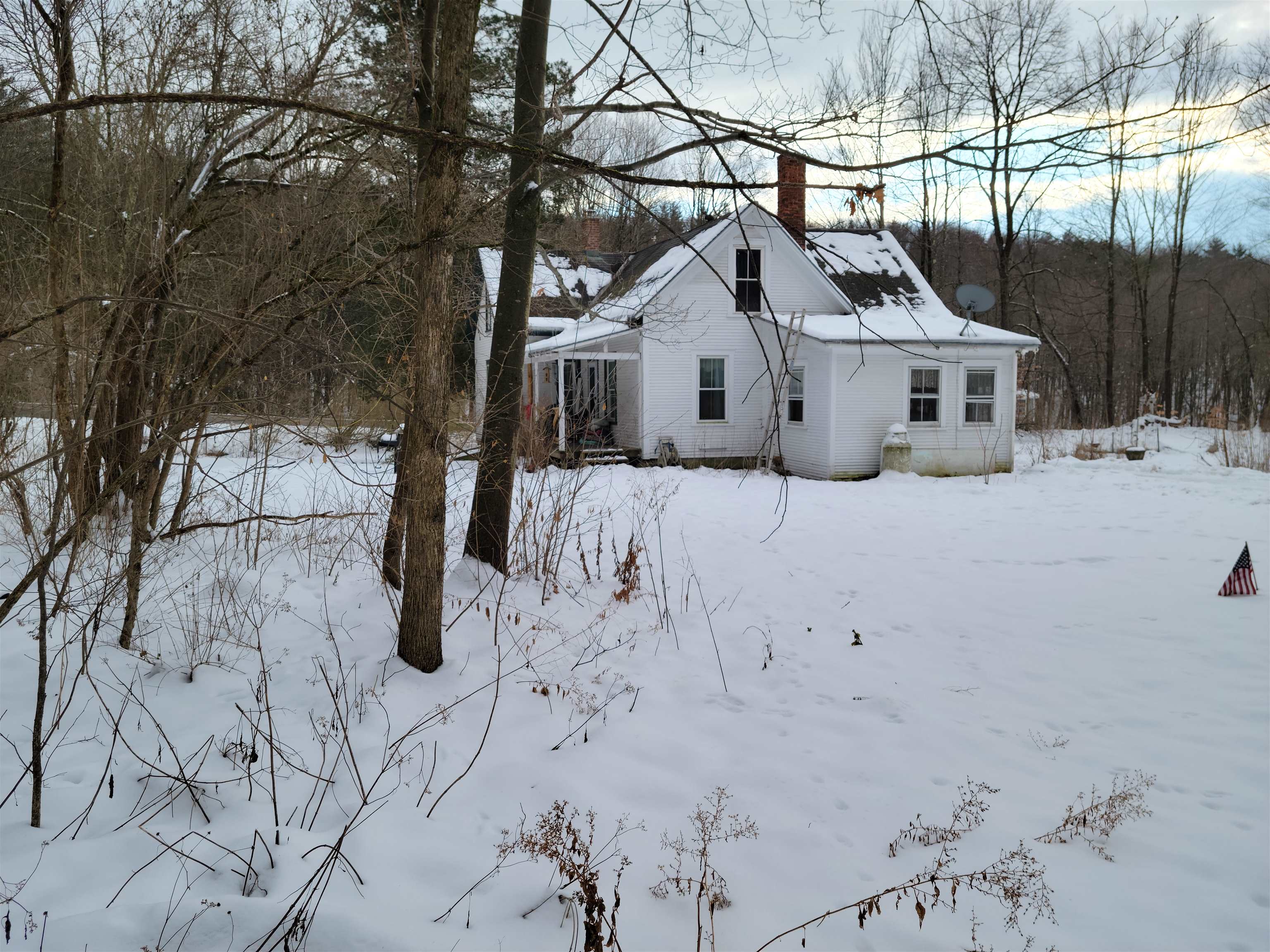 1912 West Shore Road Salisbury, VT 05769 - Photo 2 of 25 Gallery Image 2