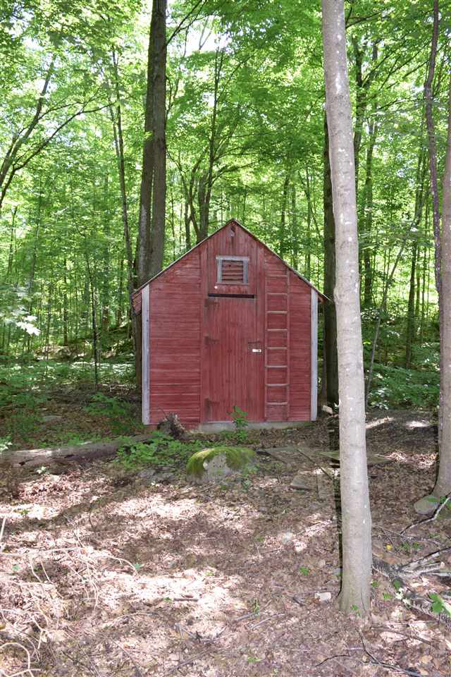 1912 West Shore Road Salisbury, VT 05769 - Photo 21 of 25 Gallery Image 21