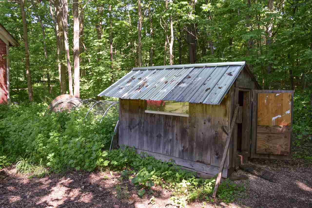 1912 West Shore Road Salisbury, VT 05769 - Photo 22 of 25 Gallery Image 22