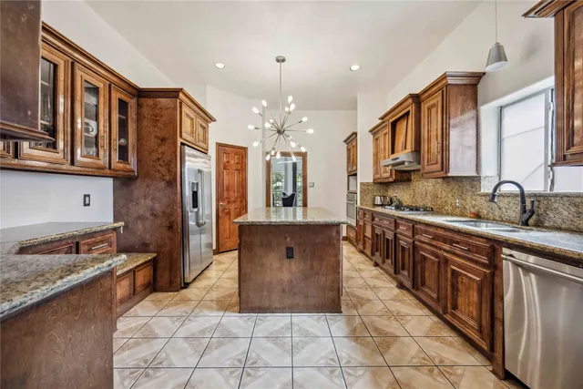 $3,500 | 5027 Creekmont Drive, Houston, TX 77091