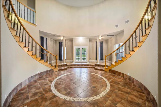 $3,500 | 5027 Creekmont Drive, Houston, TX 77091