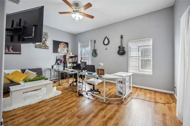 $3,500 | 5027 Creekmont Drive, Houston, TX 77091