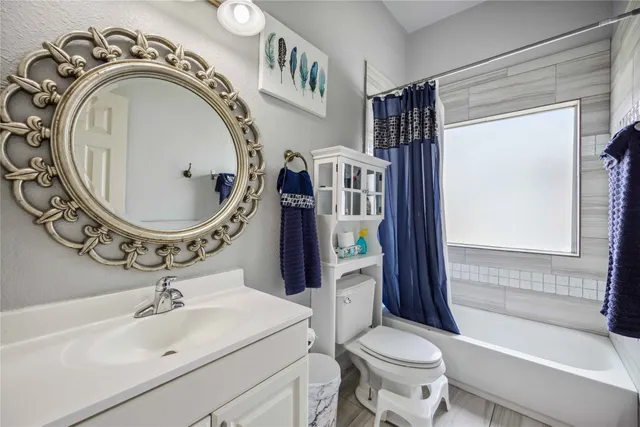 $3,500 | 5027 Creekmont Drive, Houston, TX 77091