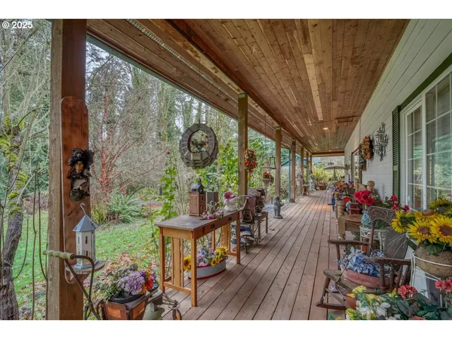 $525,000 | 2825 Highway 12, Salkum, WA 98582