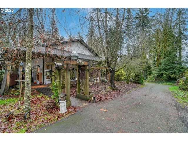 $525,000 | 2825 Highway 12, Salkum, WA 98582