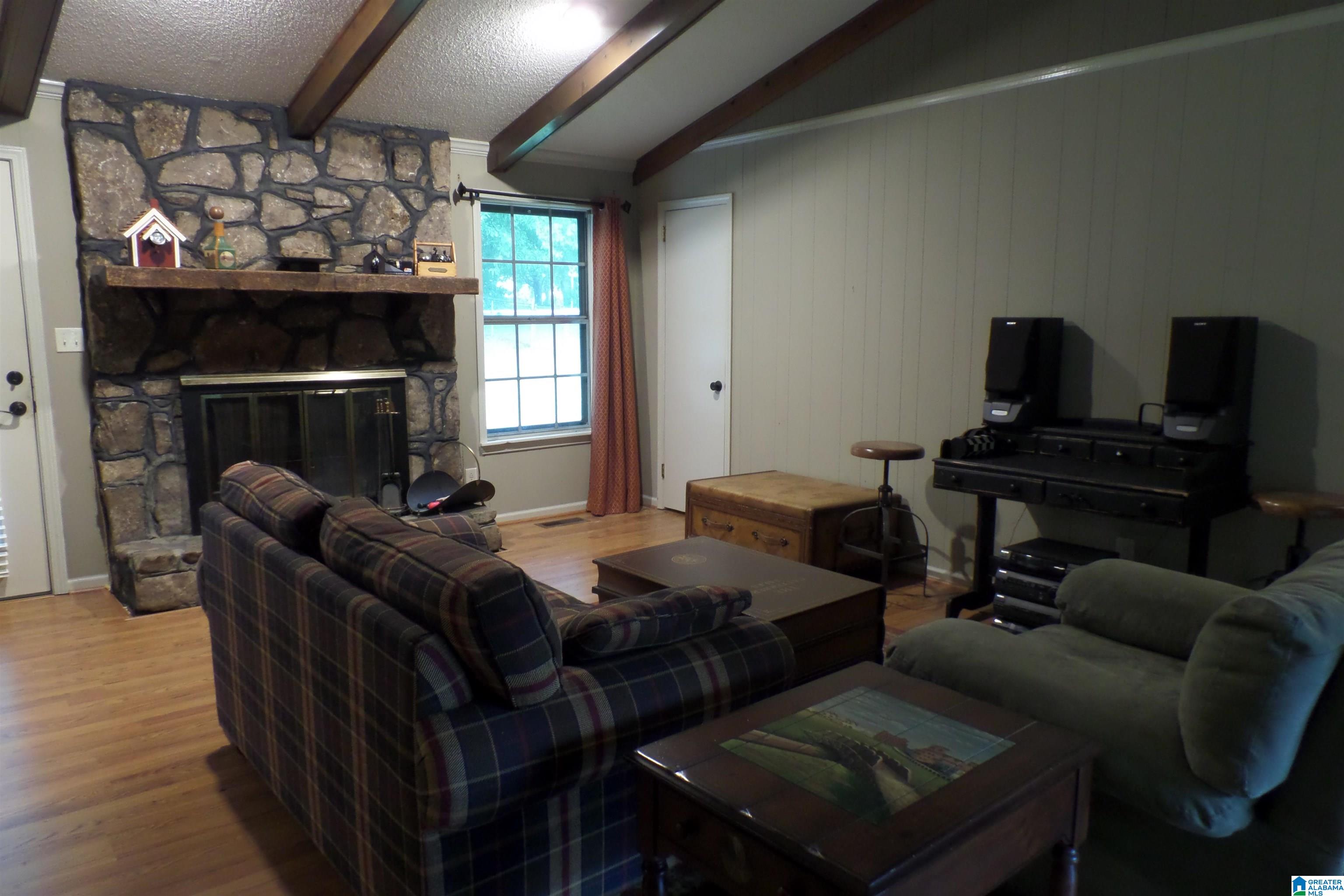 537 Pineywood Road Gardendale, AL 35071 - Photo 7 of 37