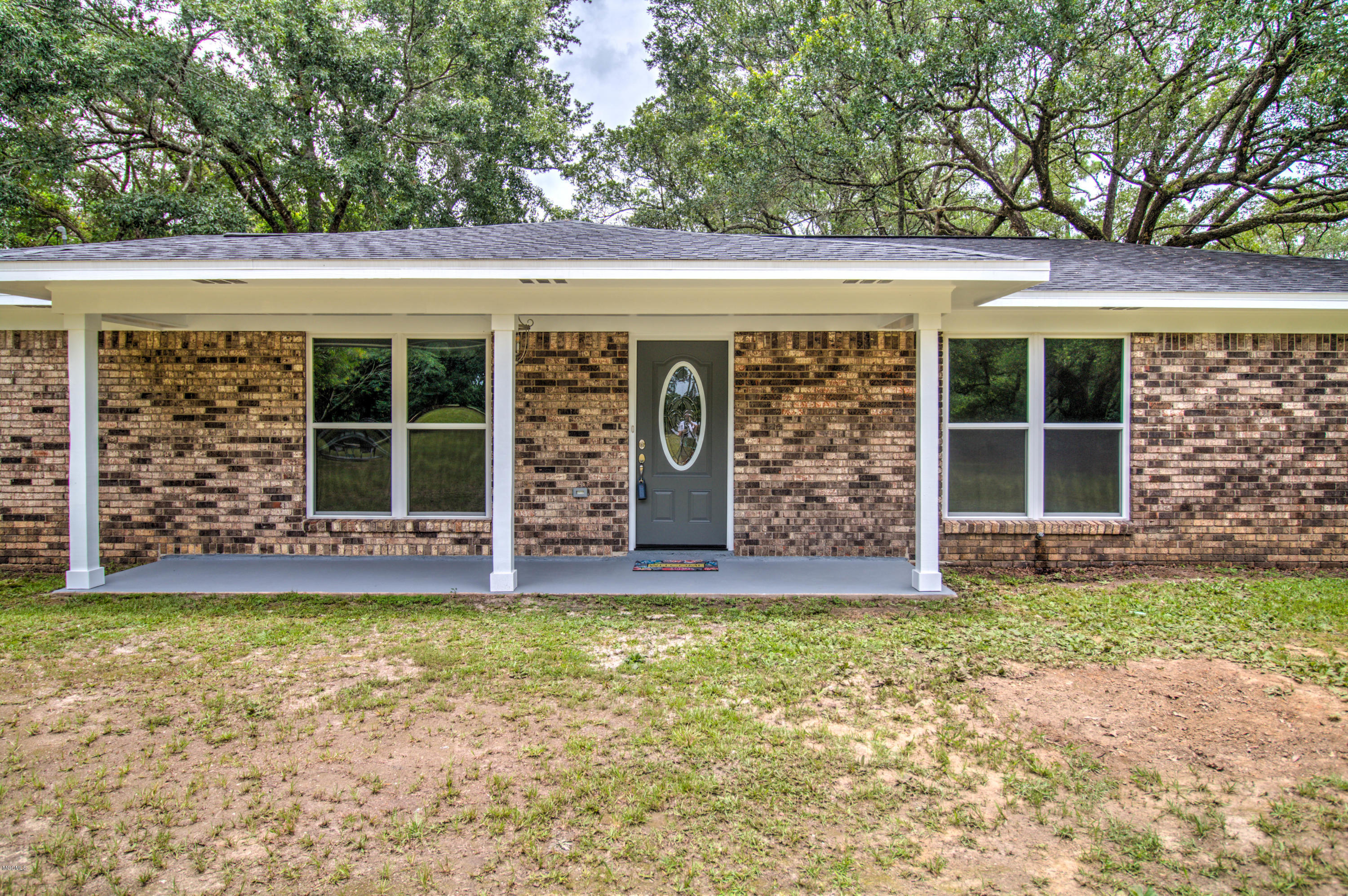 15230 Lorraine Road Biloxi, MS 39532 - Photo 3 of 47 IMG_4453_4_5