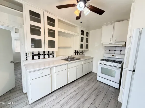 $1,475 | 7210 North 55th Drive, Glendale, AZ 85301