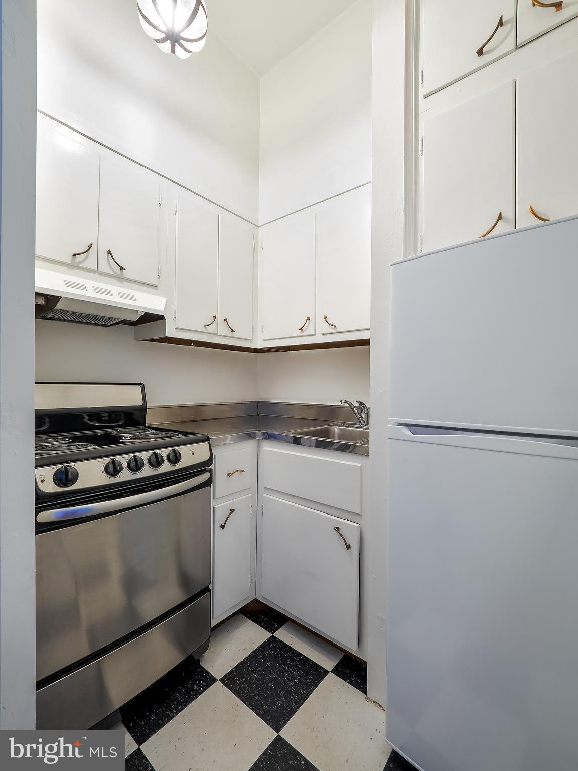 2908 Q Street Northwest, Unit 107 Washington, DC 20007 - Photo 7 of 17